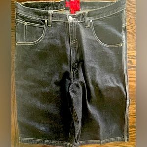 Evolution In Design Mens Embroidered Lions Black Denim Jean Shorts- Size 38